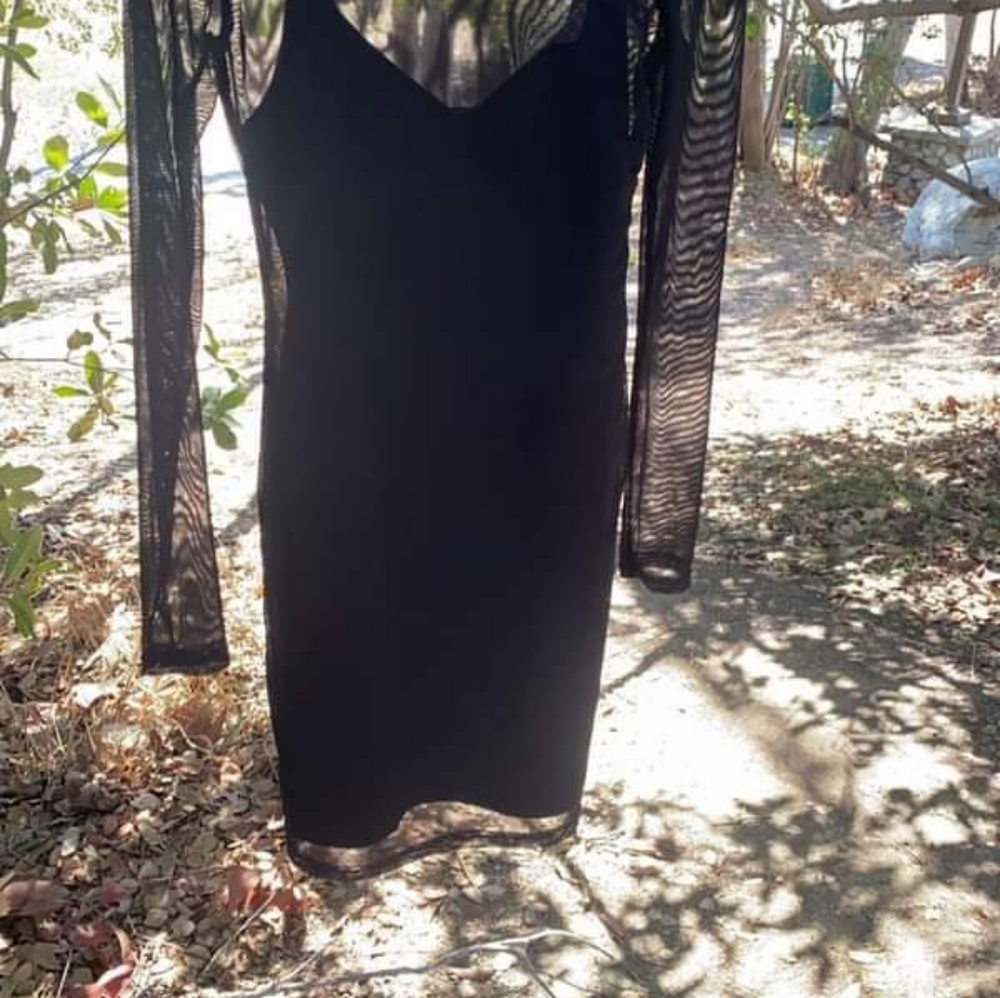 FOREVER 21 NECK MESH LONG SLEEVE BODYCON DRESS SIZE SMALL